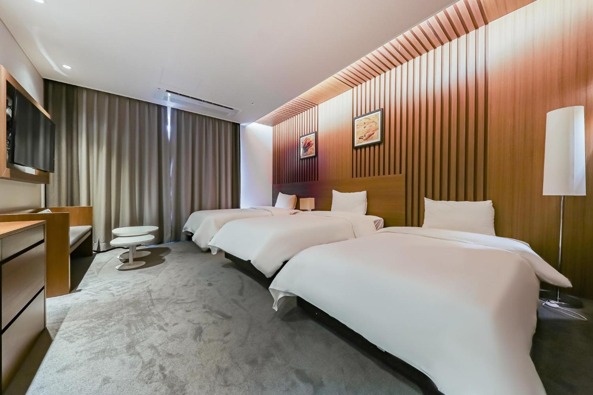 Sejong City Osong Hotel Cheongju Exterior foto